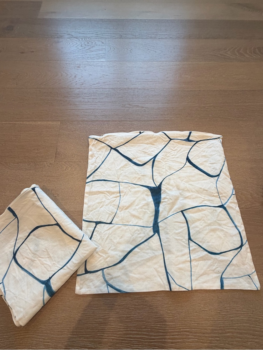 Decorative Blue Line Pattern Pillow Covers - Set of 2